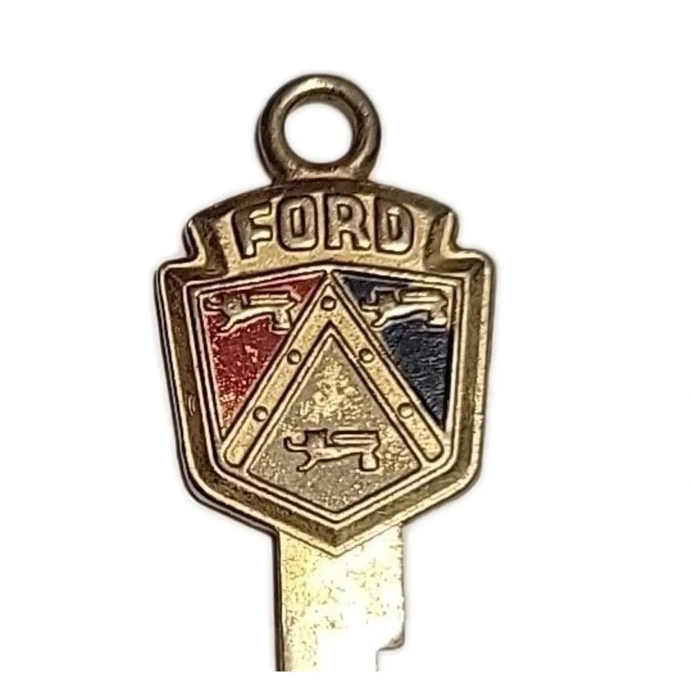 FORD DOOR & IGNITION KEY BLANK - 52-64 PASS, 53-66 F-100/350 WITH FORD CREST